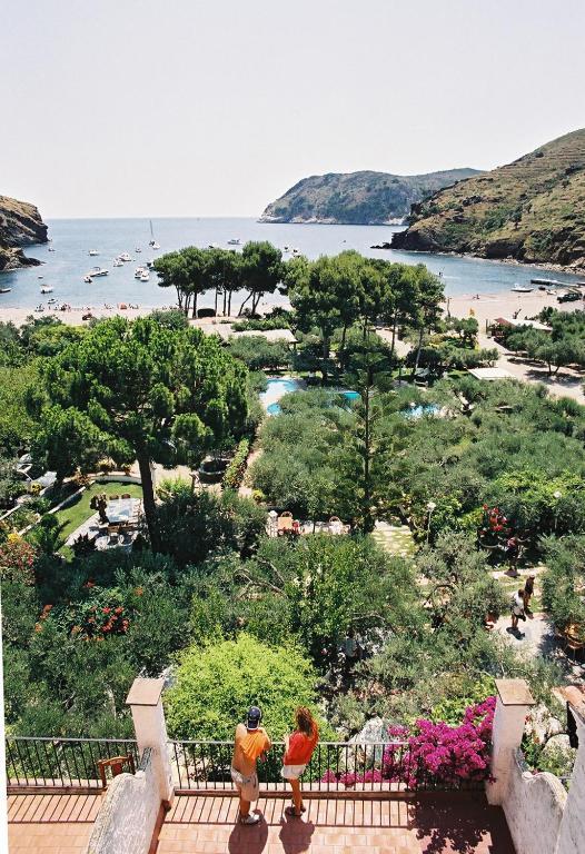 Hotel Cala Joncols 로지즈 객실 사진